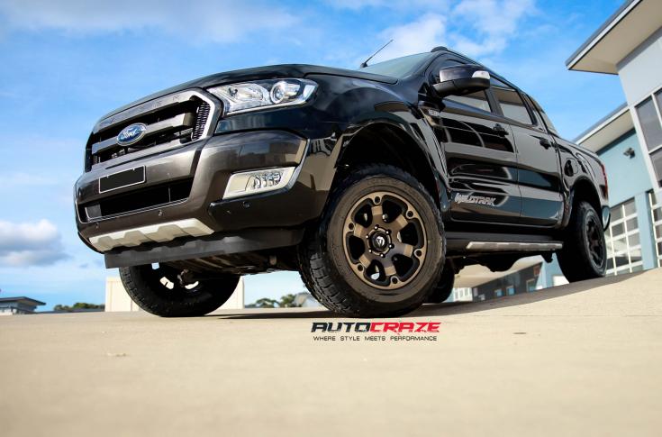 FORD RANGER BEAST BLACK & MACHINED WITH DARK TINT